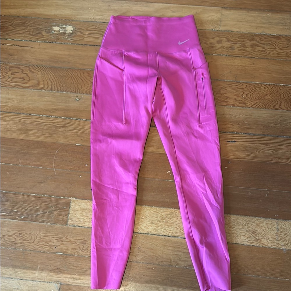 Nike women’s  Pink High-Waist Athletic Leggings